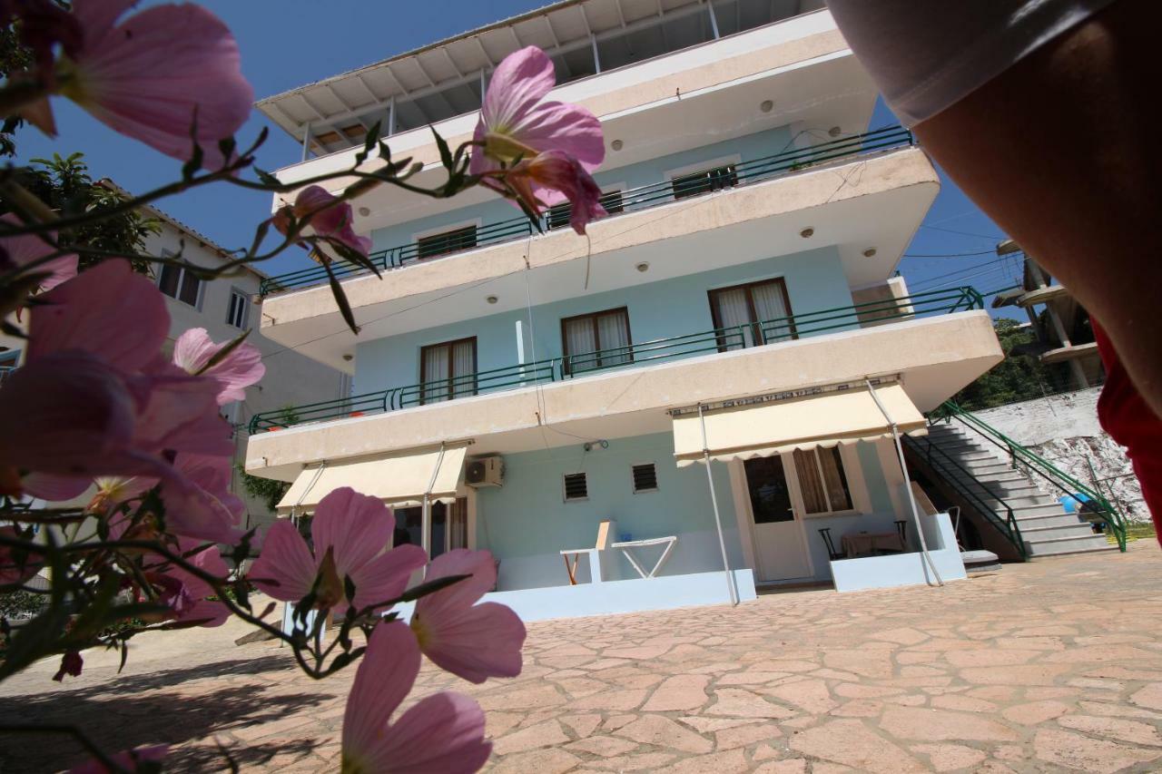 סרנדה Mejdi Apartments מראה חיצוני תמונה